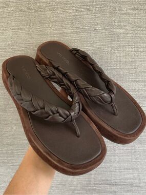 Vince Sandals Flip Flop Brown Leather